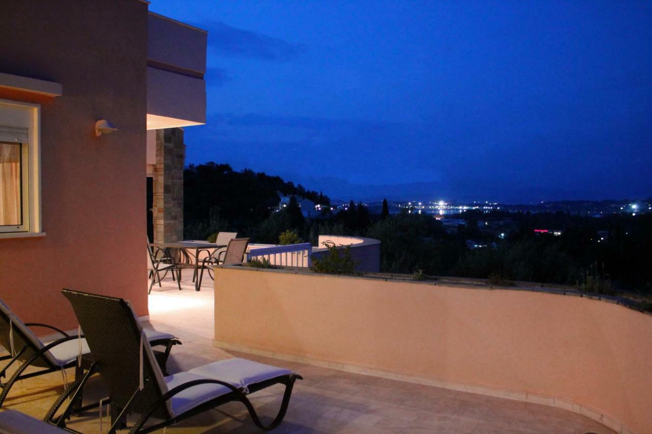 Villa Victoria Corfu  Luaran gambar